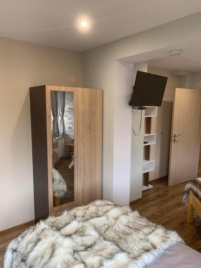 House Proctor Appartement Stoykite Buitenkant foto